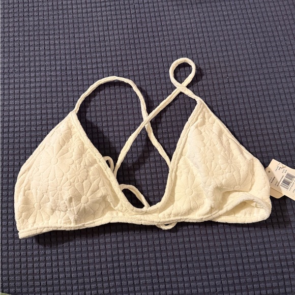 RVCA Other - RVCA Floral Cream Triangle Bralette